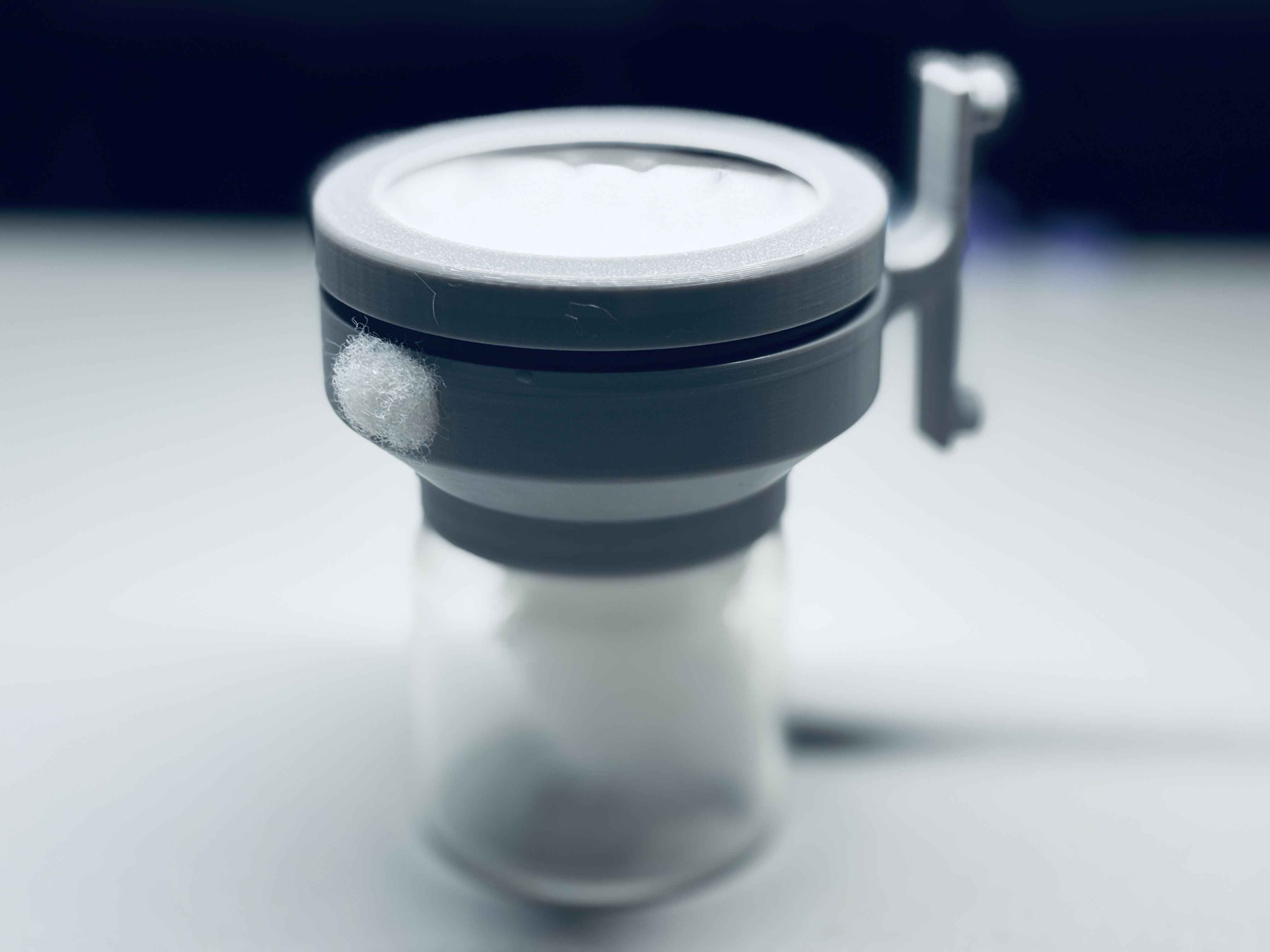 全部装配好的 样子 /cacl.cup.jpg